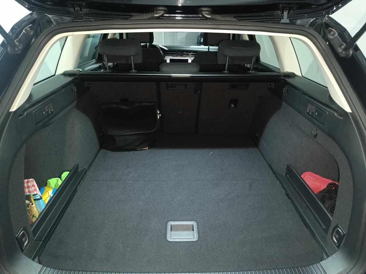 volkswagen-passat-1-6-tdi-bluemotion-2018-diesel-1598cc