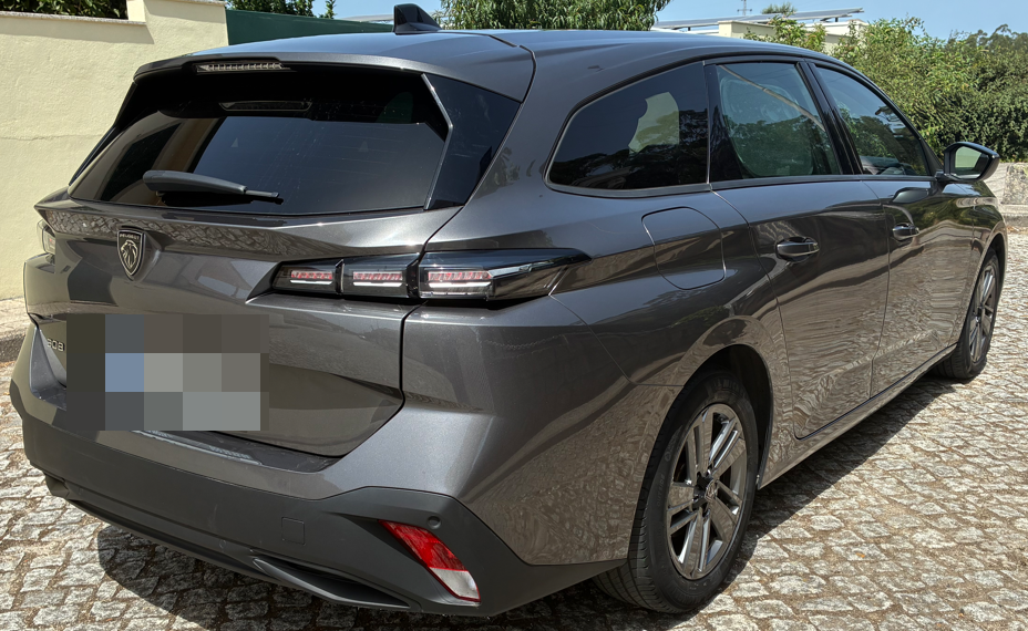 peugeot-308-1-5-bluehdi-2022-diesel-1499cc