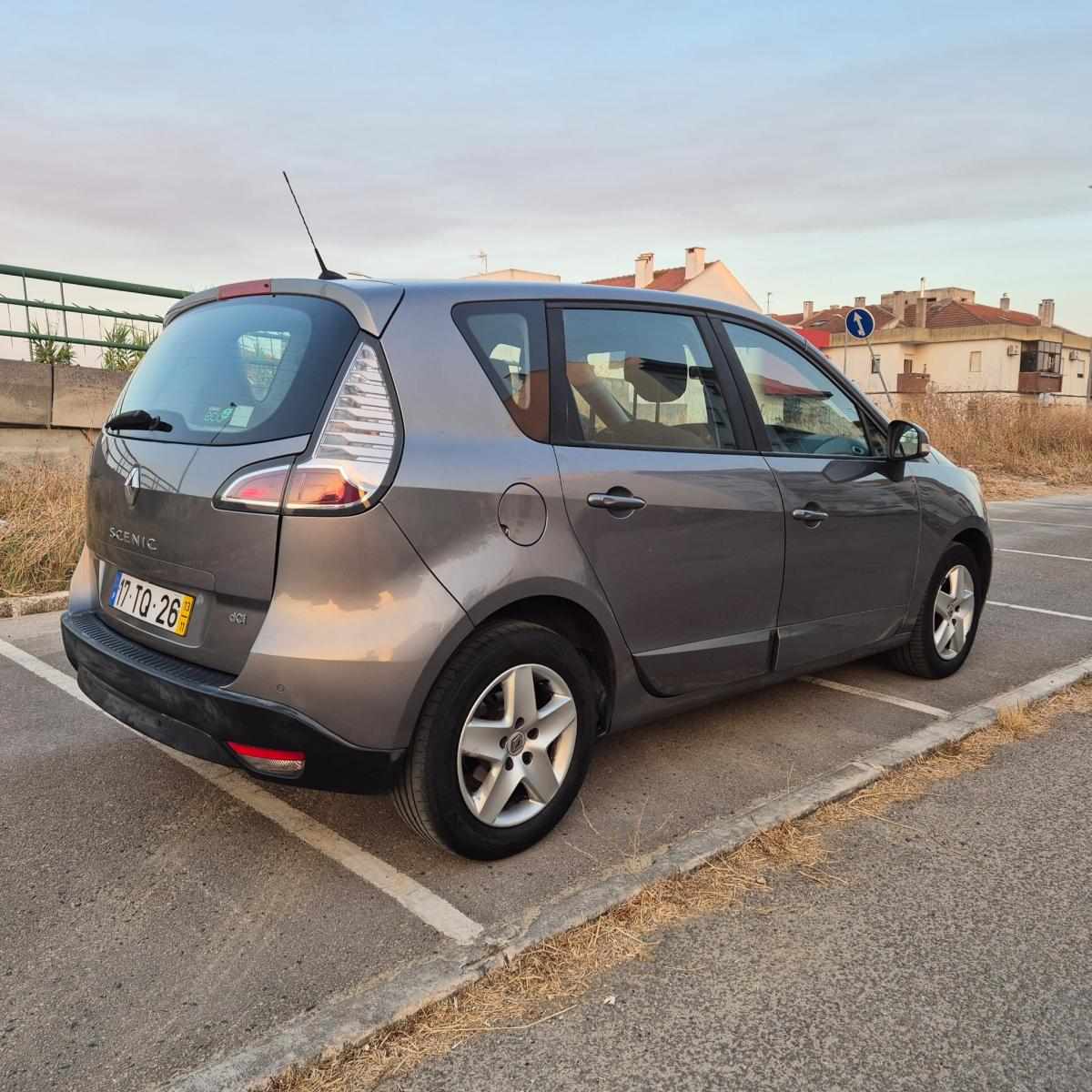 renault-scenic-1-5-dci-2013-diesel-1461cc
