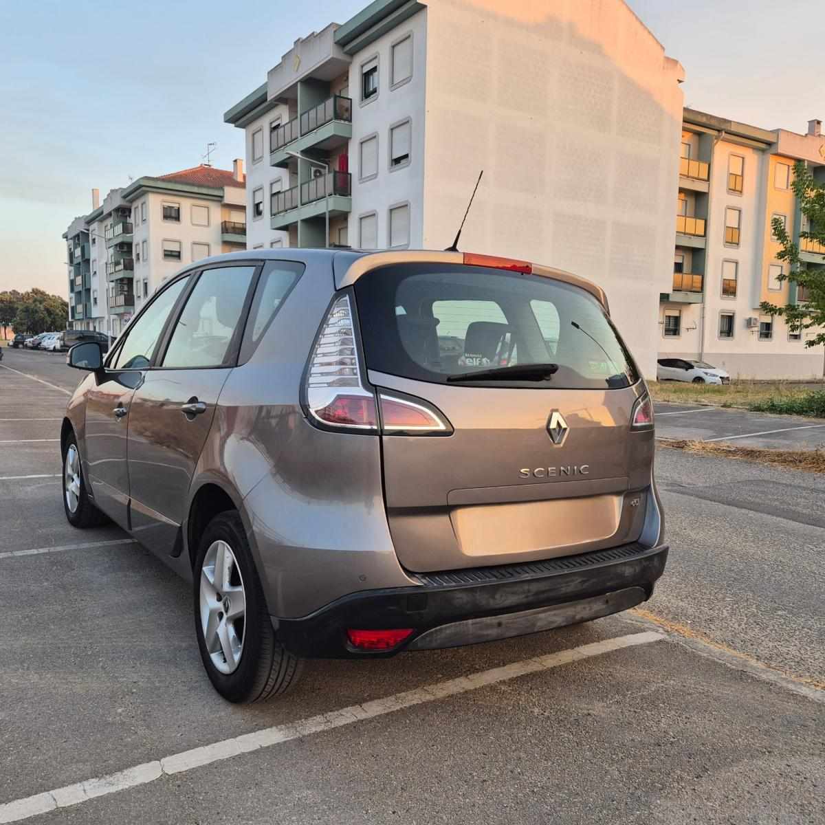 renault-scenic-1-5-dci-2013-diesel-1461cc