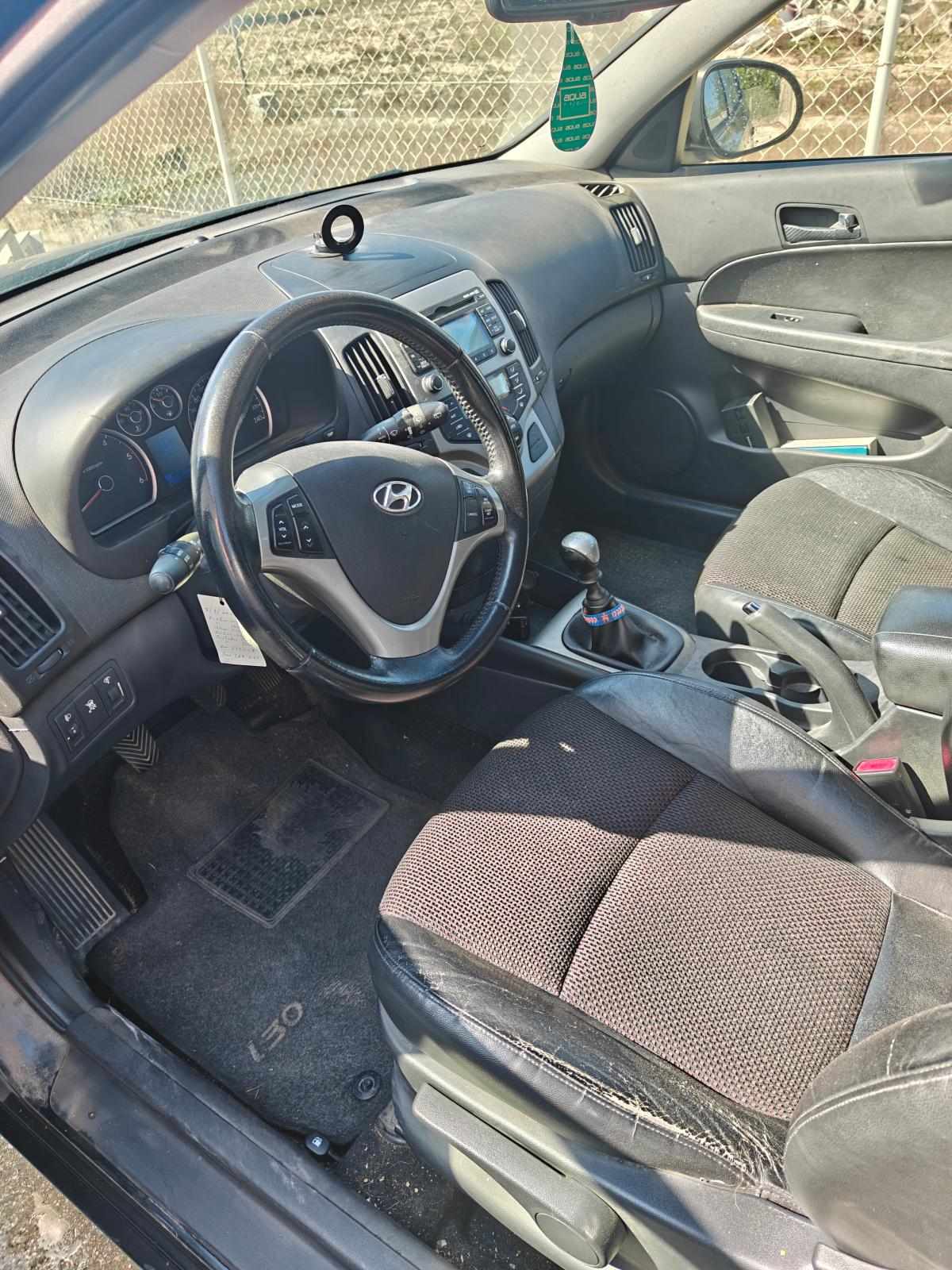 hyundai-i30-1-6-crdi-2010-diesel-1582cc