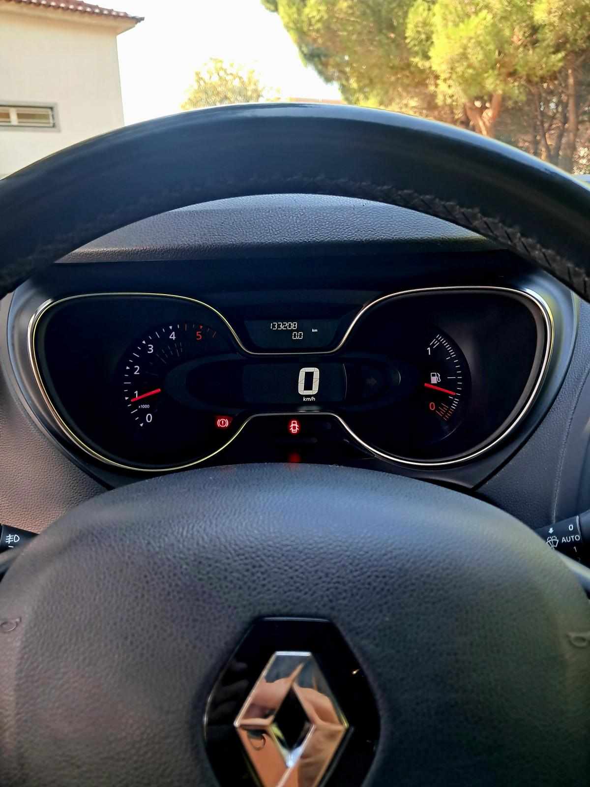 renault-captur-1-5-dci-2018-diesel-1461cc