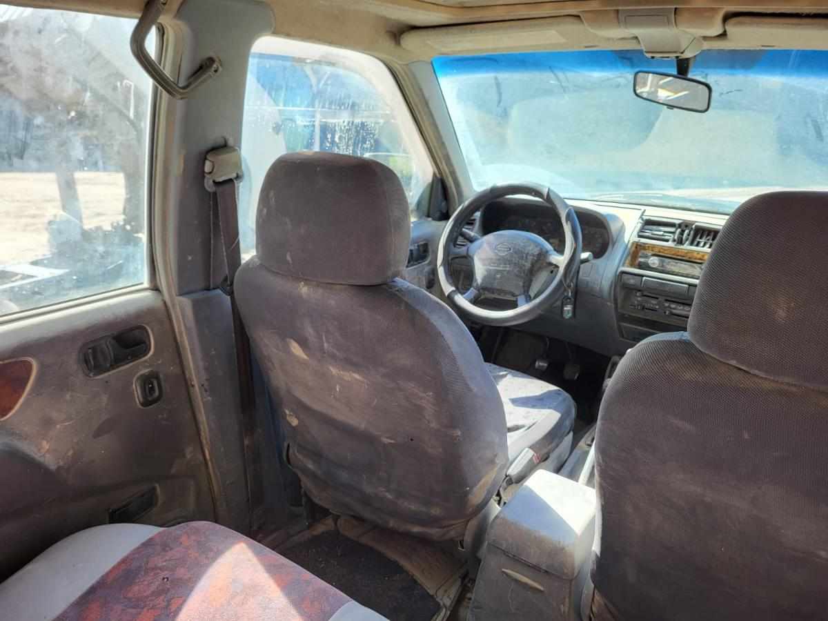 nissan-terrano-ii-2-7-125cv-1996-diesel-2664cc