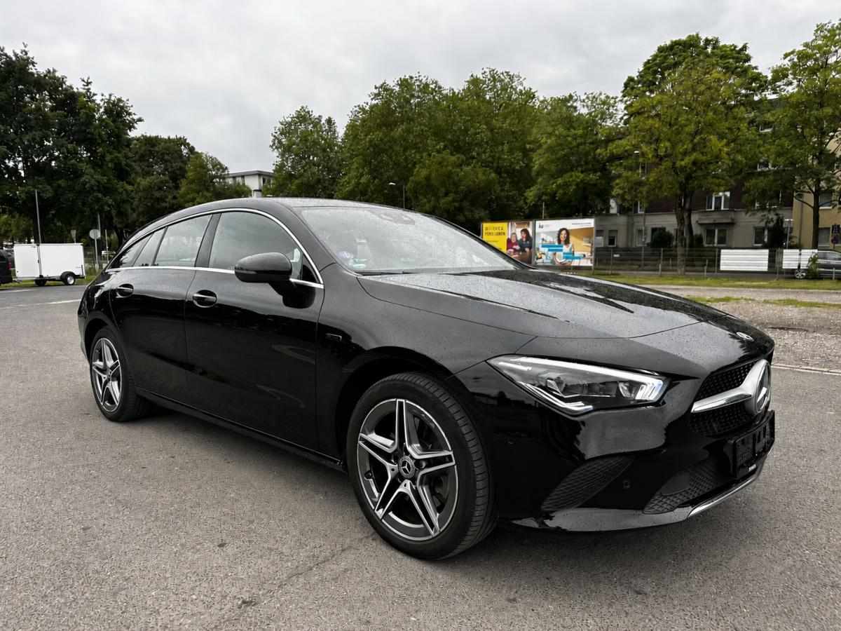mercedes-benz-cla-250-e-2021-gasolina-1332cc