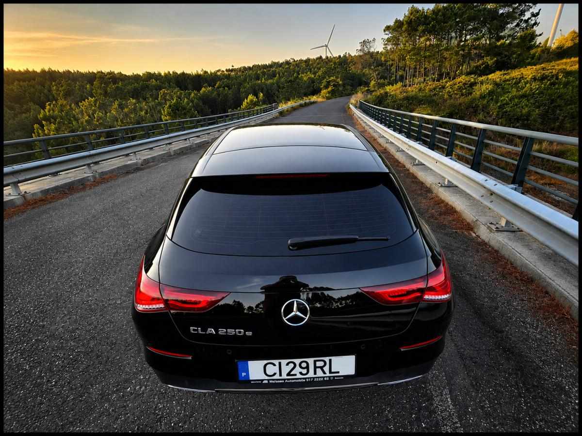mercedes-benz-cla-250-e-2021-gasolina-1332cc