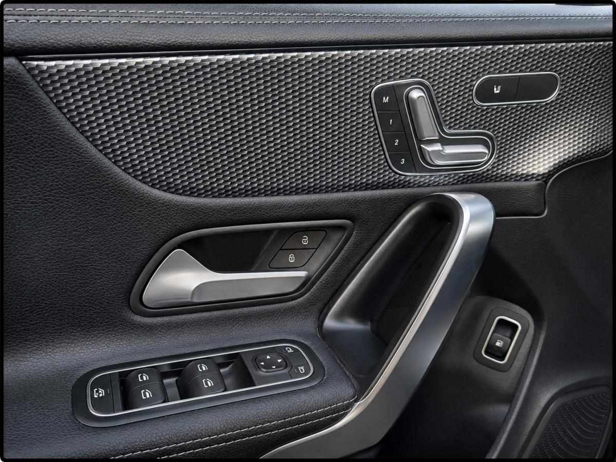 mercedes-benz-cla-250-e-2021-gasolina-1332cc