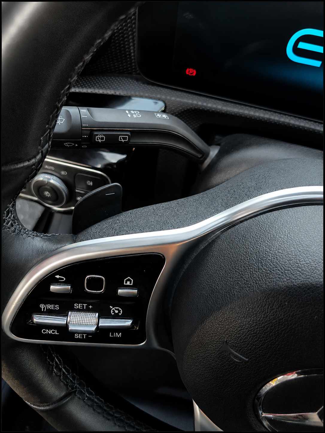 mercedes-benz-cla-250-e-2021-gasolina-1332cc