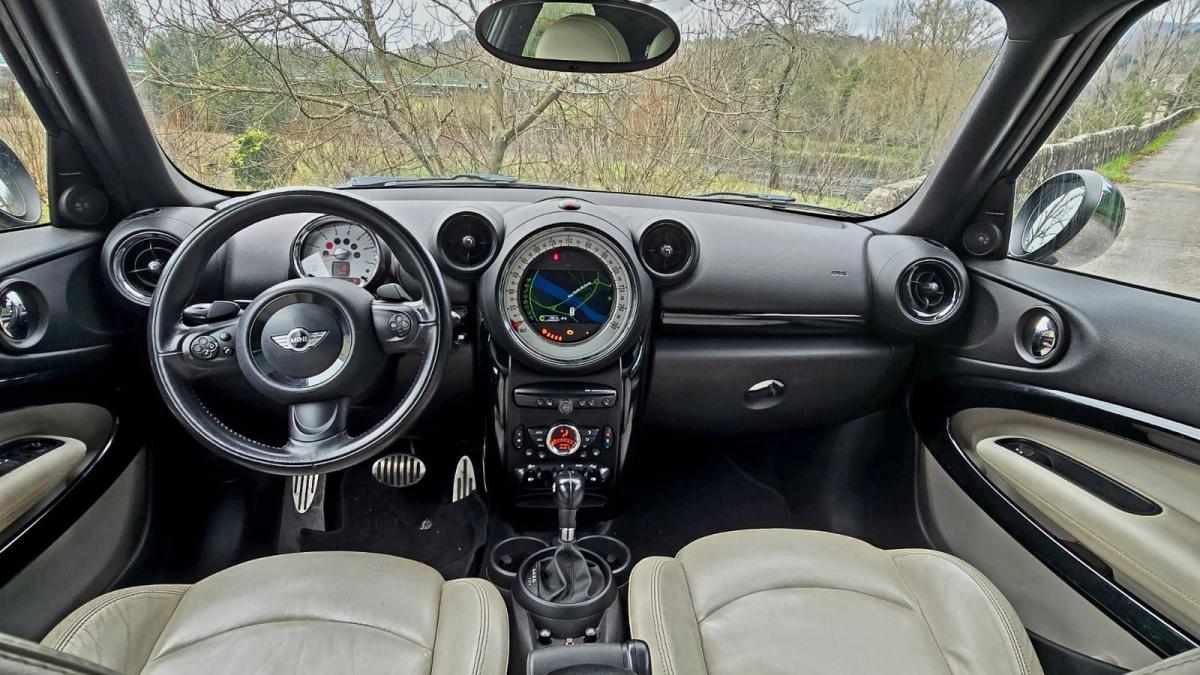 mini-paceman-sd-2-0-2013-diesel-1995cc