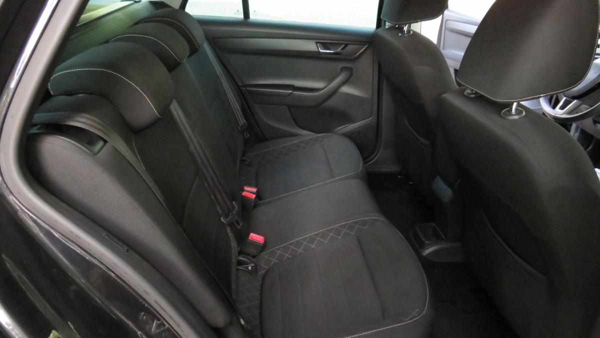 skoda-fabia-1-2-tsi-2015-gasolina-1197cc