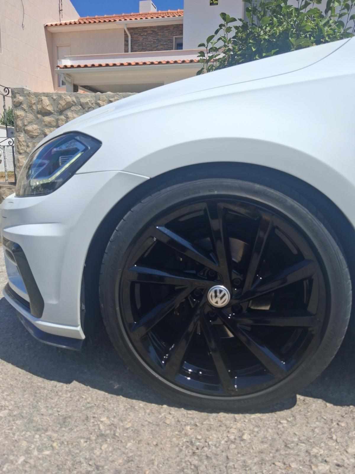 volkswagen-golf-1-6-tdi-bluemotion-2017-diesel-1598cc