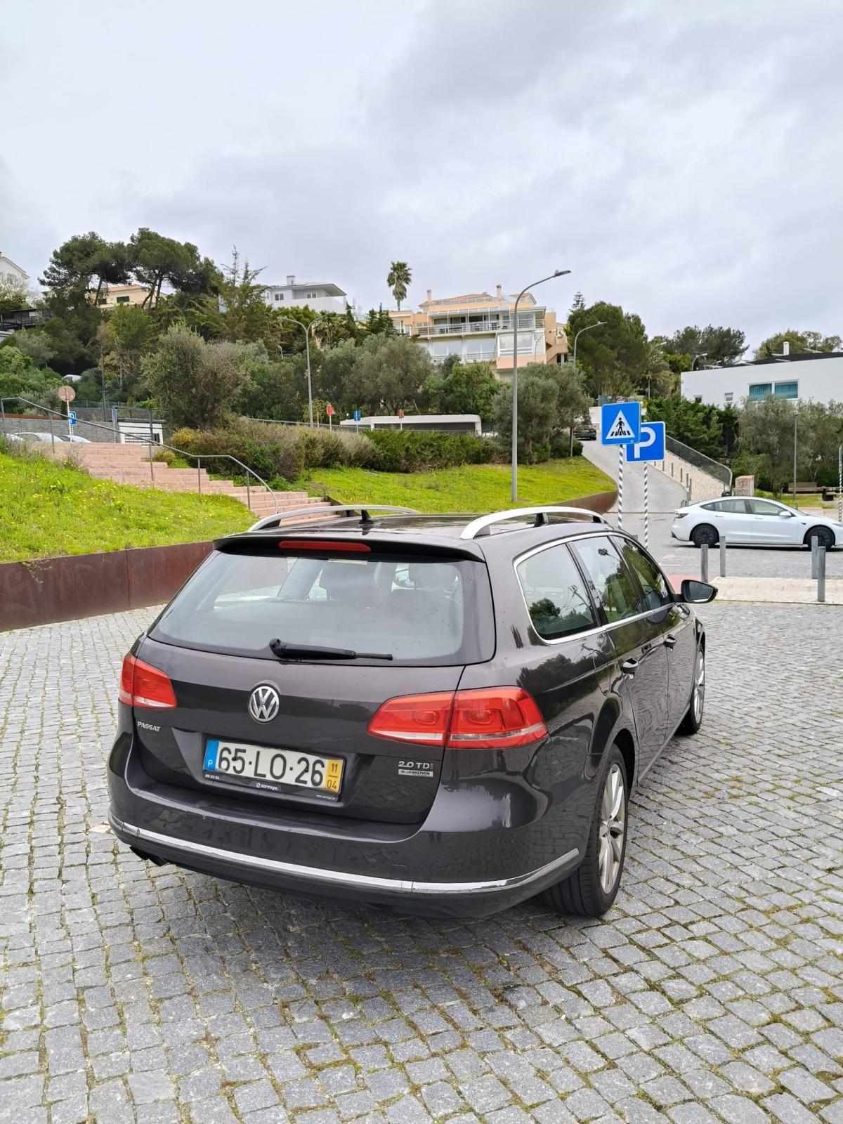 volkswagen-passat-2-0-tdi-bluemotion-2011-diesel-1968cc