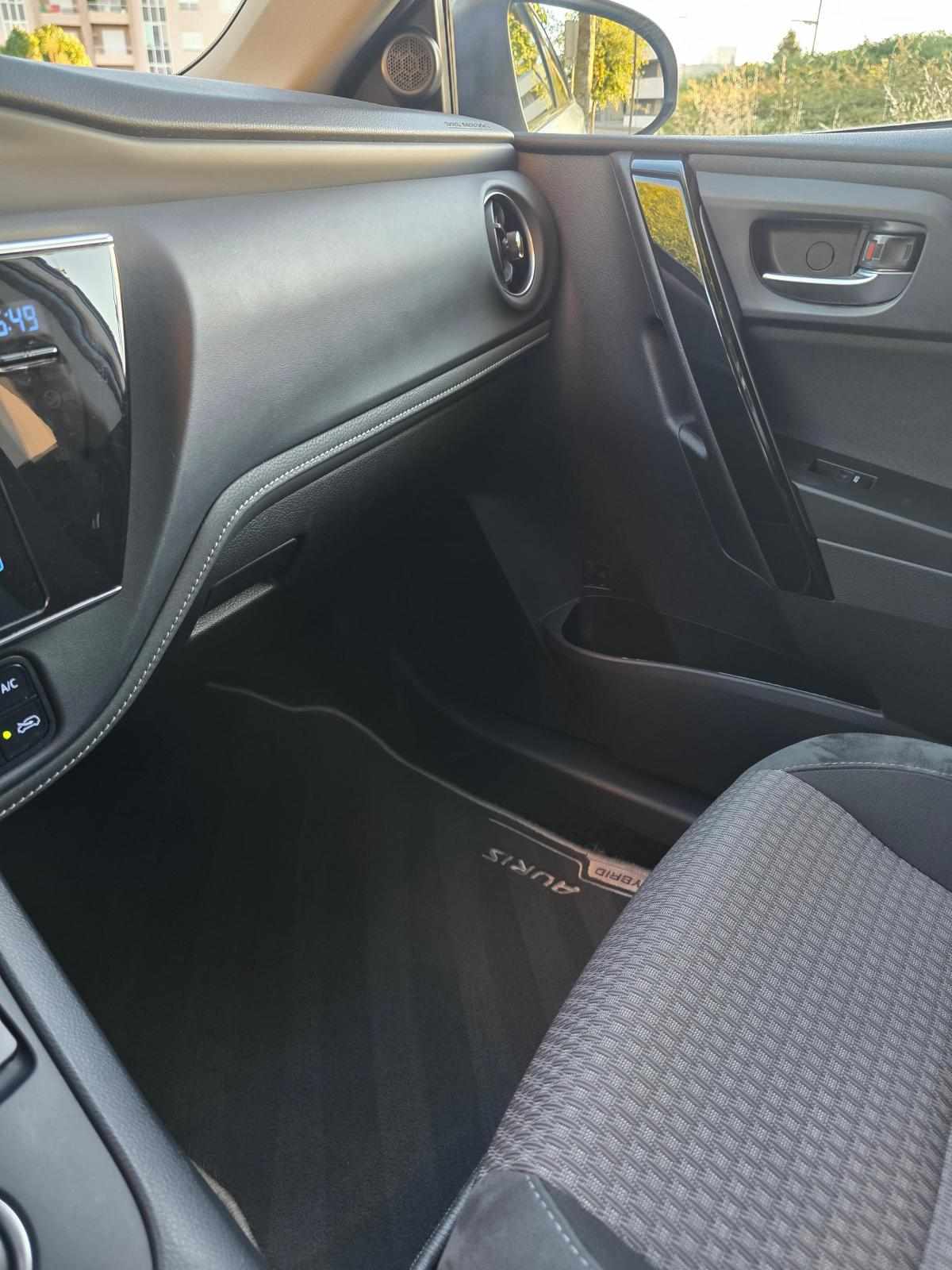 toyota-auris-hybrid-1-8-vvt-i-3jm-2018-gasolina-1798cc