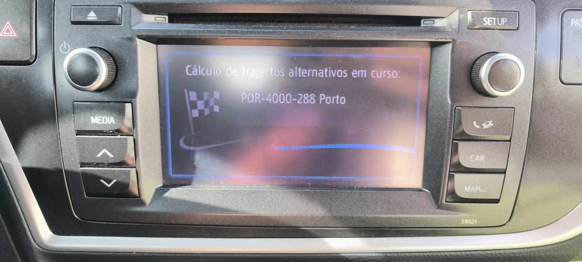 toyota-auris-1-4-d-4d-2013-diesel-1364cc