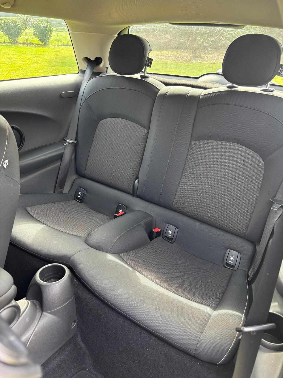 mini-hatch-d-1-5-2014-diesel-1496cc