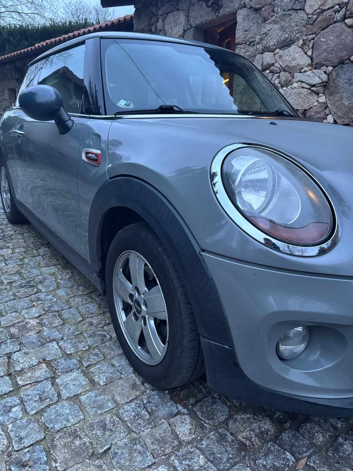 mini-hatch-d-1-5-2014-diesel-1496cc