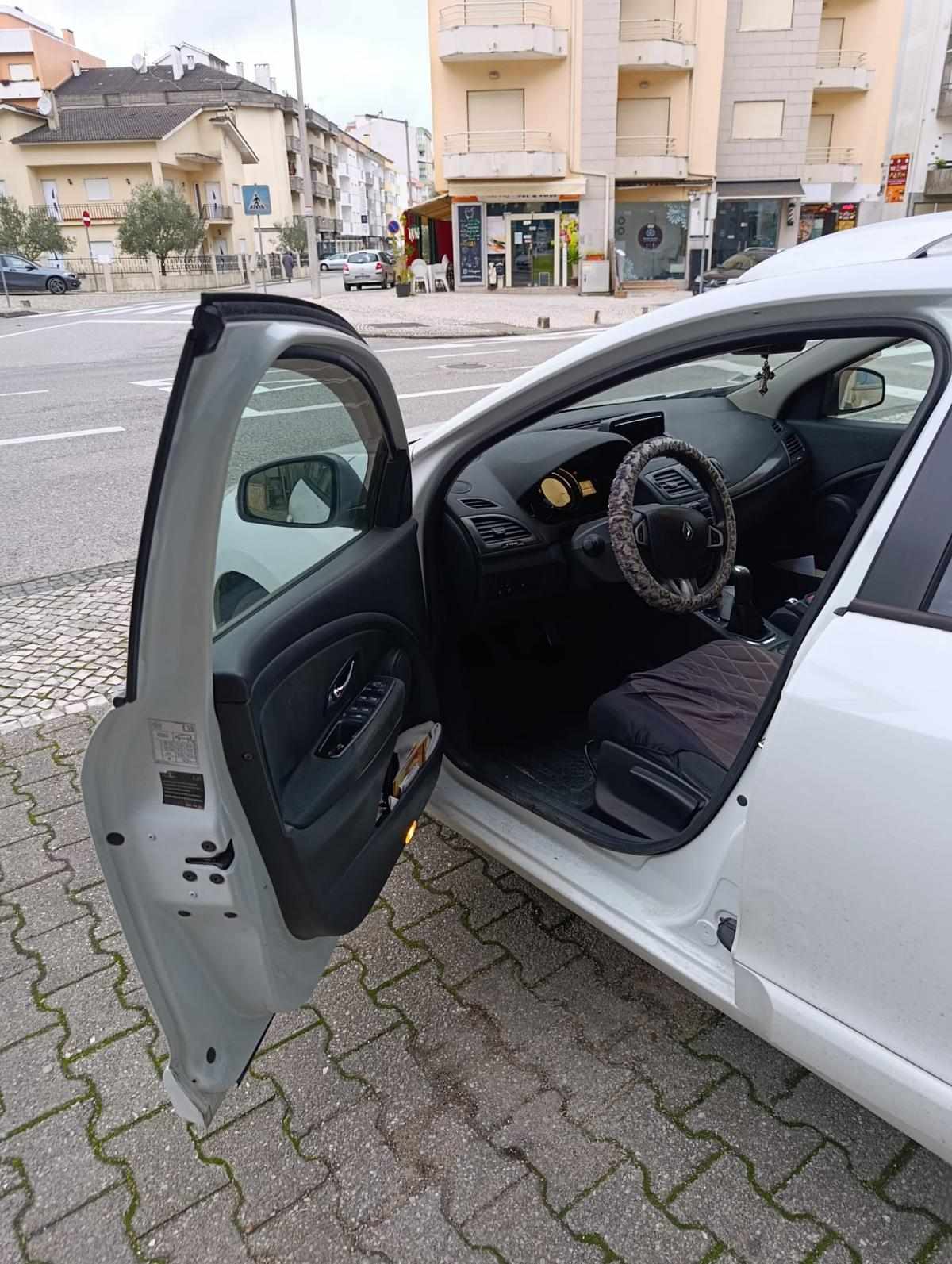 renault-megane-1-5-dci-2012-diesel-1461cc