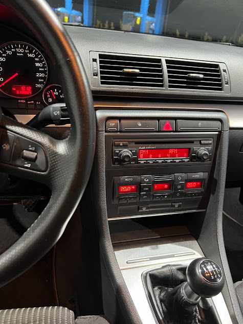 audi-a4-2-0-140cv-2004-diesel-1968cc