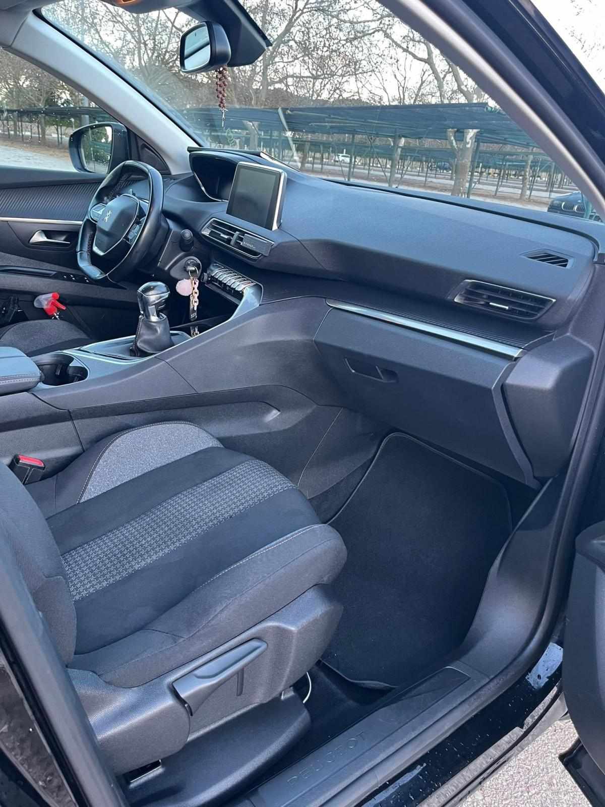 peugeot-5008-1-5-bluehdi-2019-diesel-1499cc