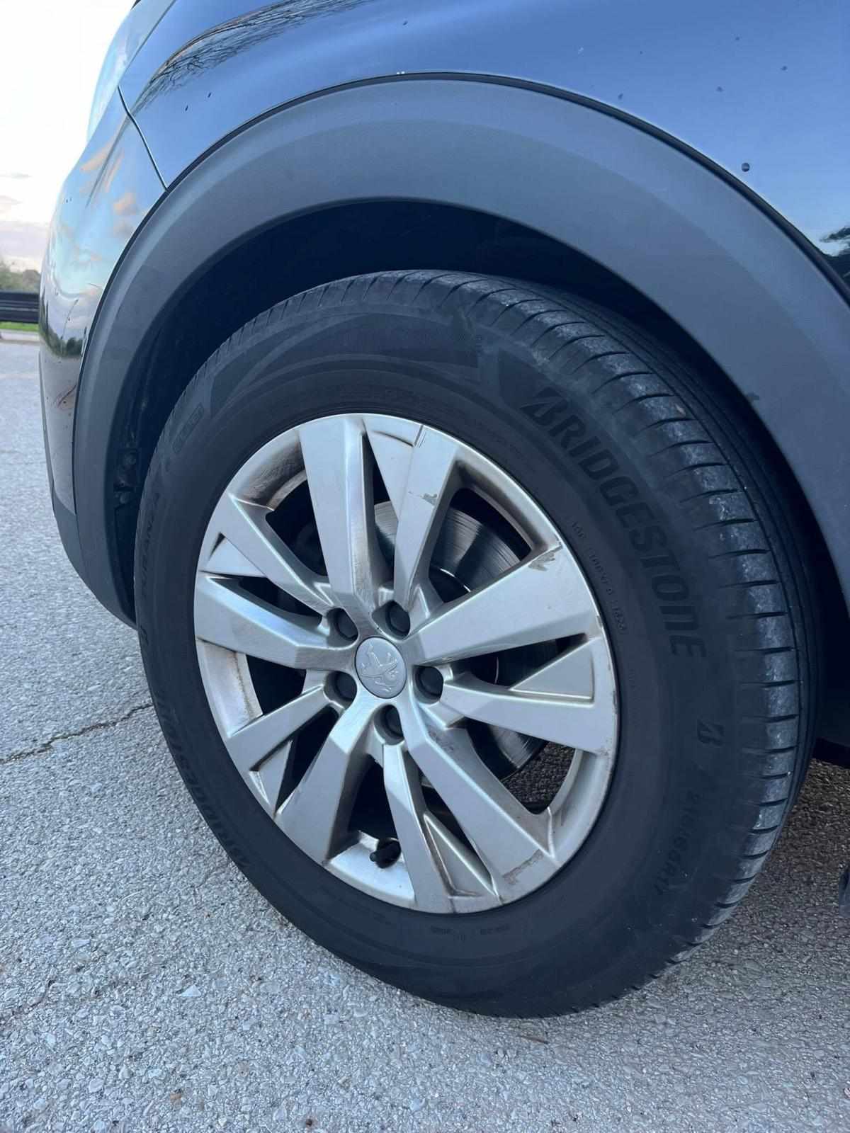 peugeot-5008-1-5-bluehdi-2019-diesel-1499cc