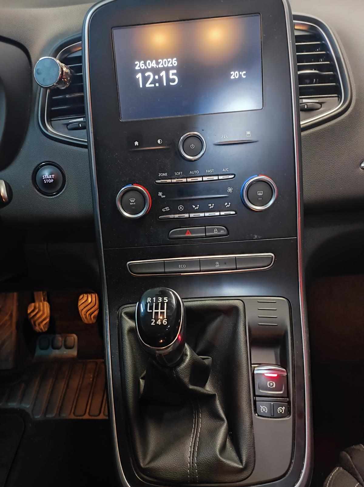 renault-scenic-1-7-blue-dci-2019-diesel-1749cc