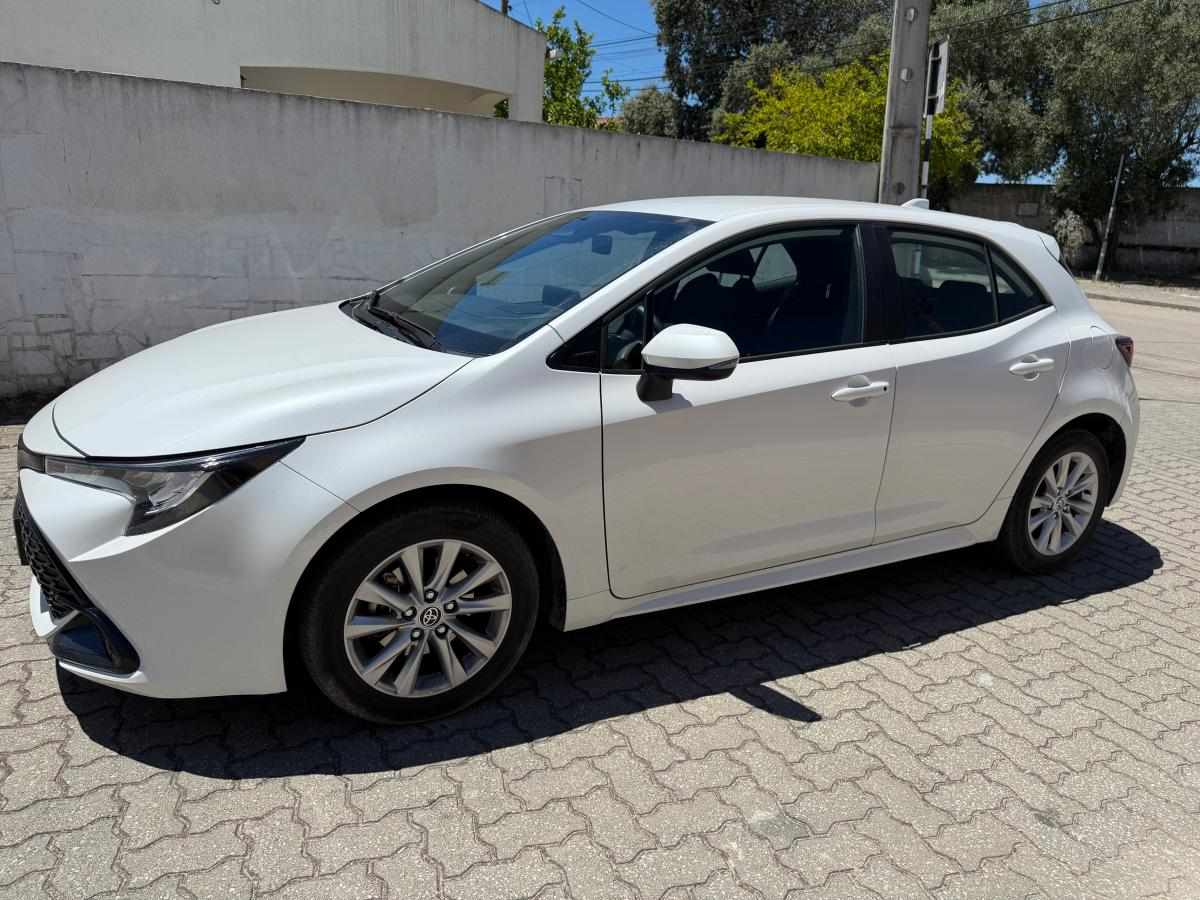 toyota-corolla-1-8-hybrid-2023-gasolina-1798cc
