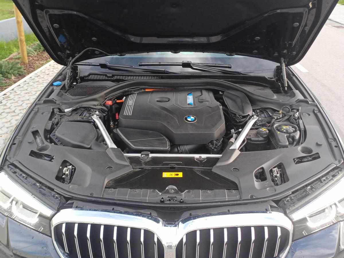 bmw-serie-5-530e-2022-hibrido-a-gasolina-1998cc