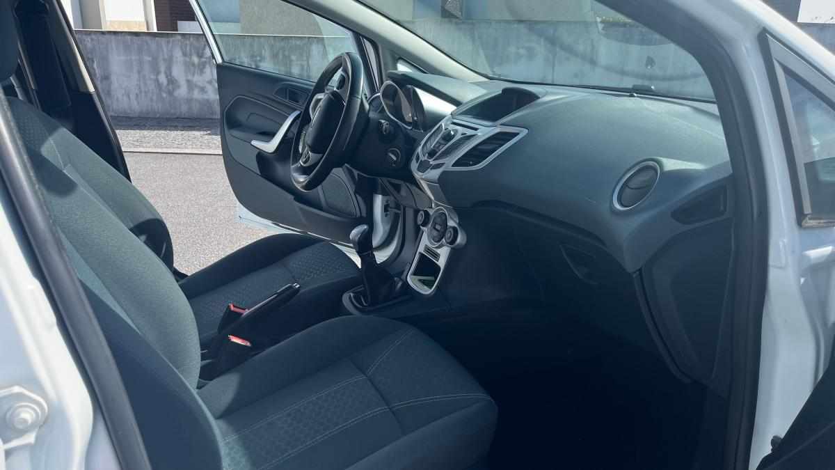 ford-fiesta-1-6-tdci-2011-diesel-1560cc