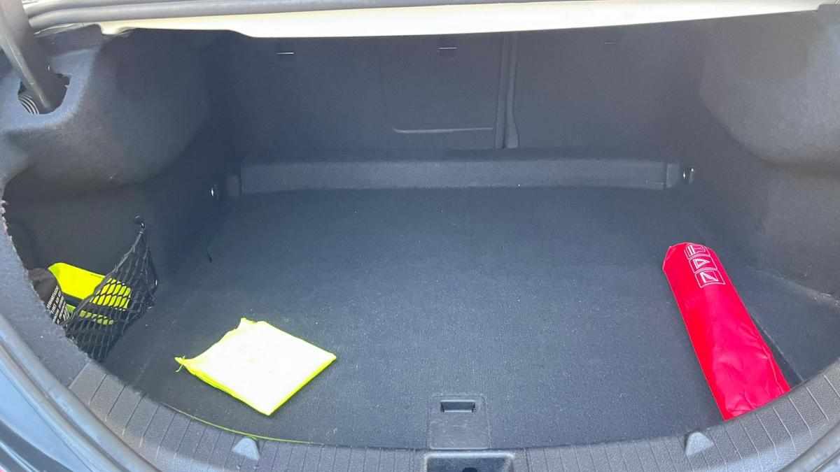 mercedes-benz-cla-180-2018-gasolina-1595cc