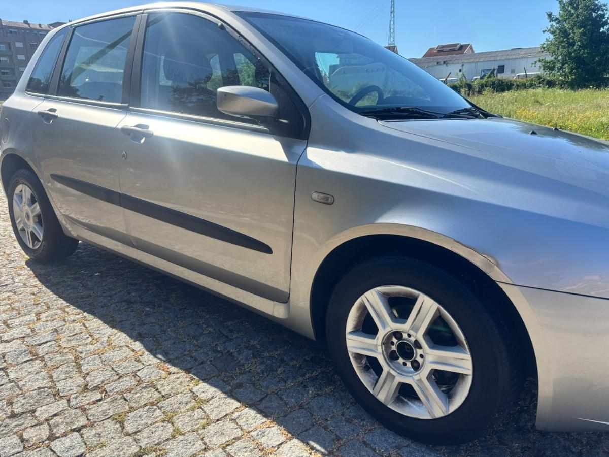 fiat-stilo-1-2-2002-gasolina-1242cc