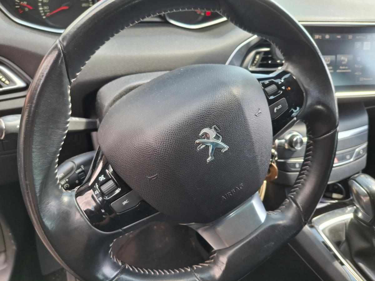peugeot-308-1-6-hdi-fap-2013-diesel-1560cc