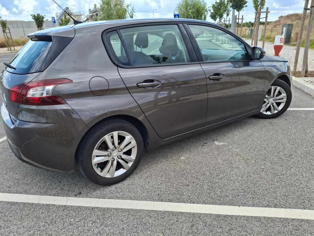 peugeot-308-1-6-hdi-fap-2013-diesel-1560cc