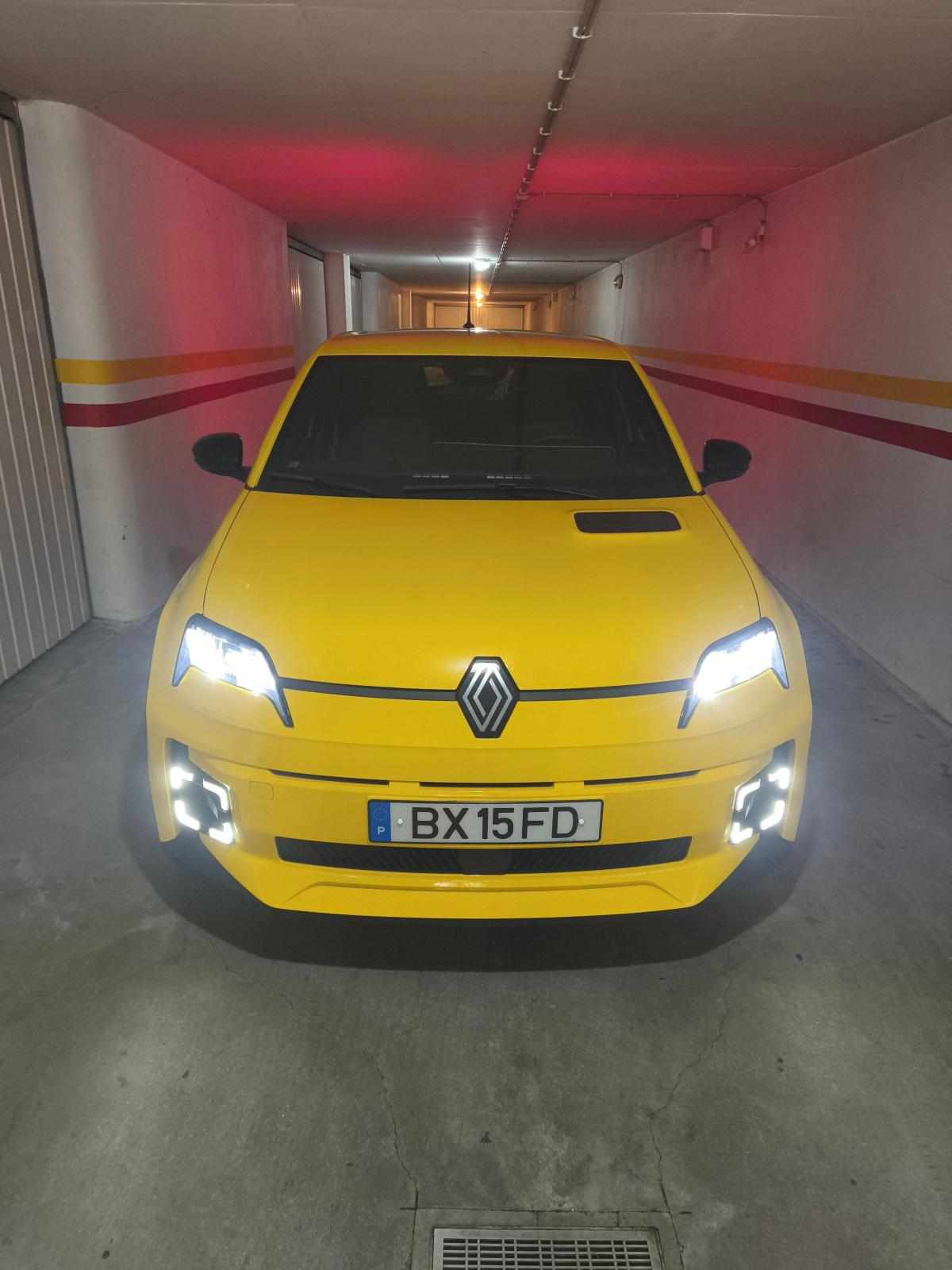 renault-5-e-tech-40-kwh-2025-eletrico