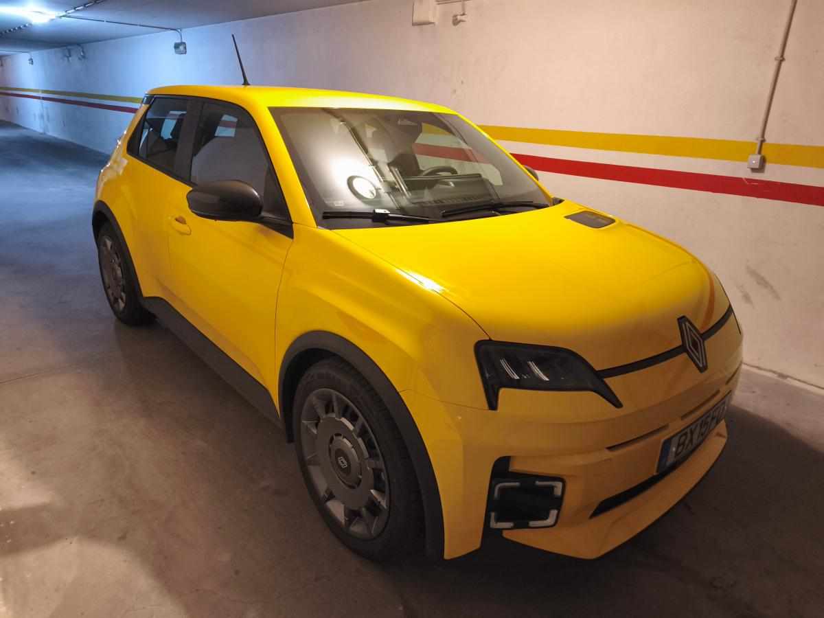 renault-5-e-tech-40-kwh-2025-eletrico