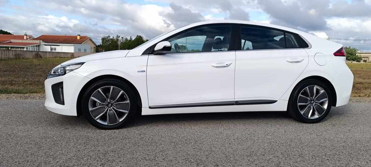 hyundai-ioniq-1-6-hybrid-2018-gasolina-1580cc