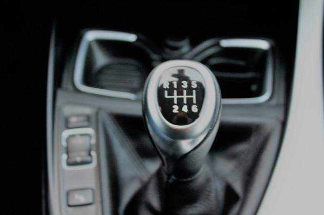 bmw-serie-1-116d-2015-diesel-1496cc