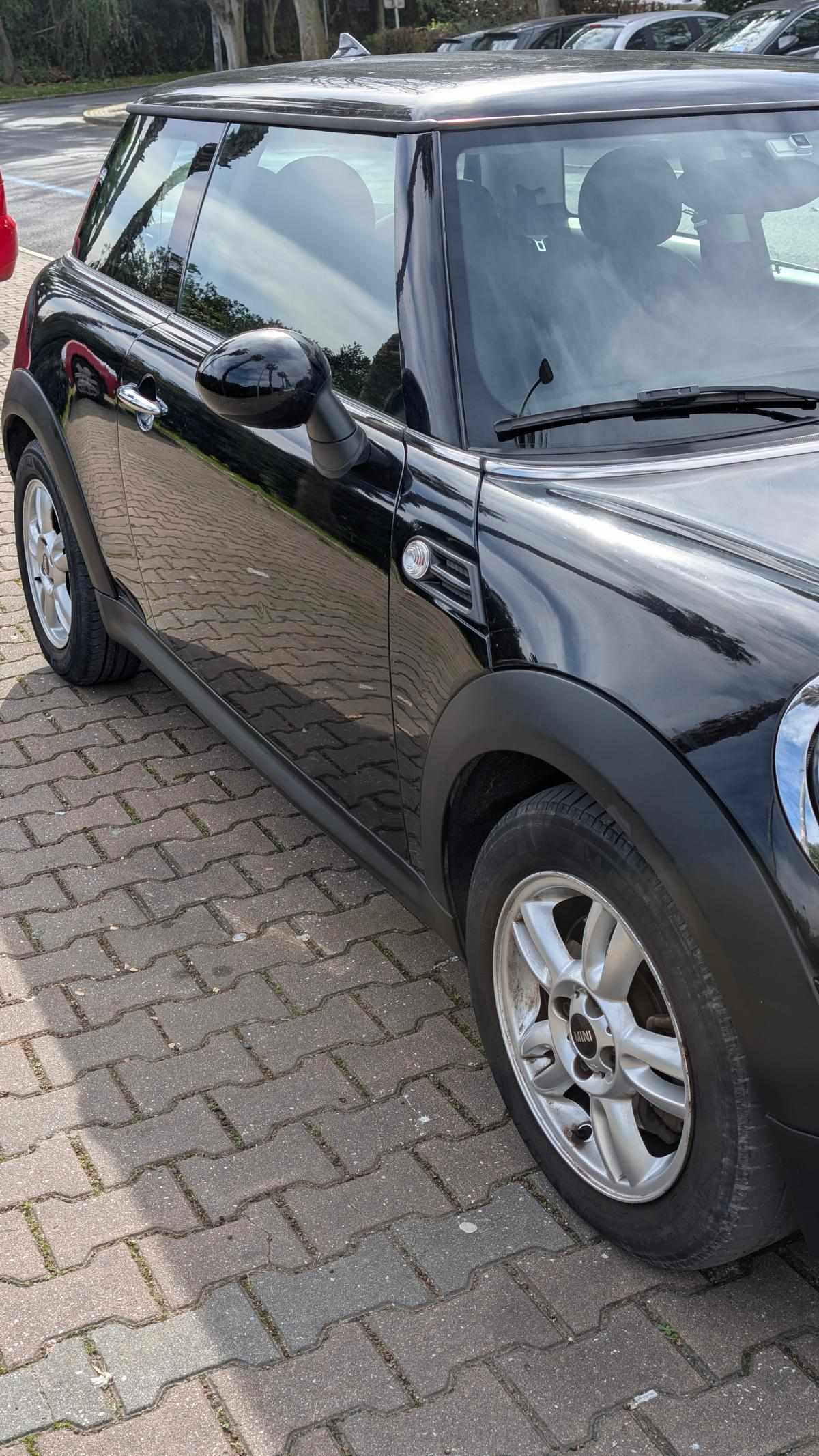 mini-hatch-1-60-2013-gasolina-1598cc