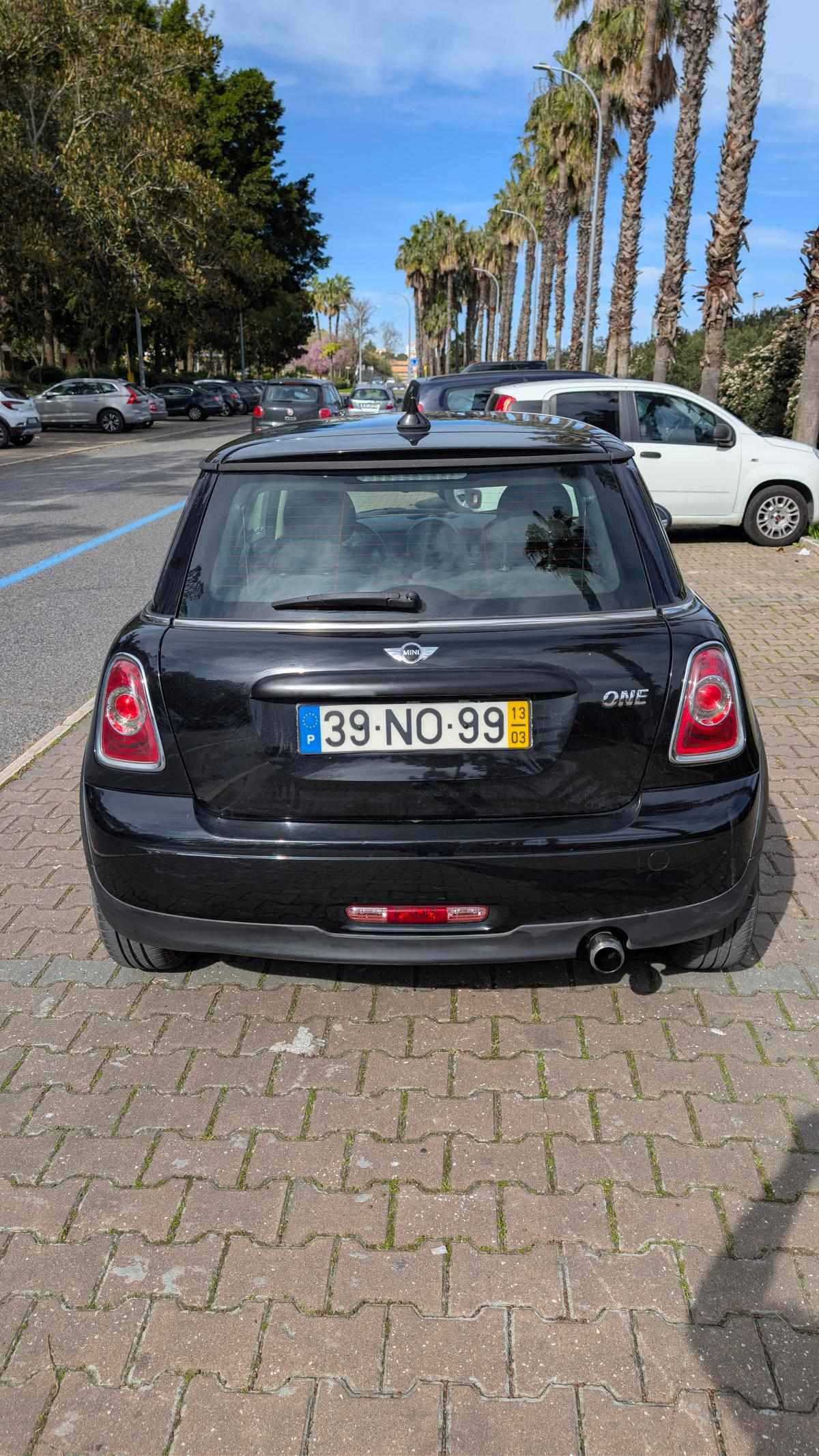 mini-hatch-1-60-2013-gasolina-1598cc