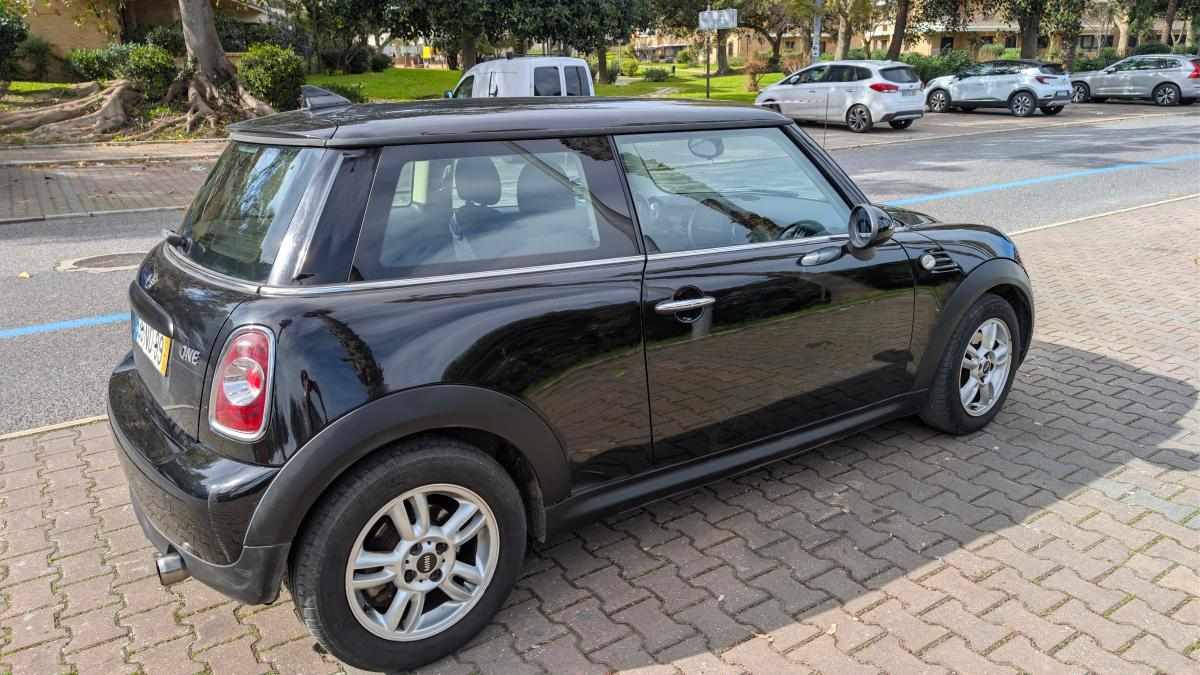 mini-hatch-1-60-2013-gasolina-1598cc