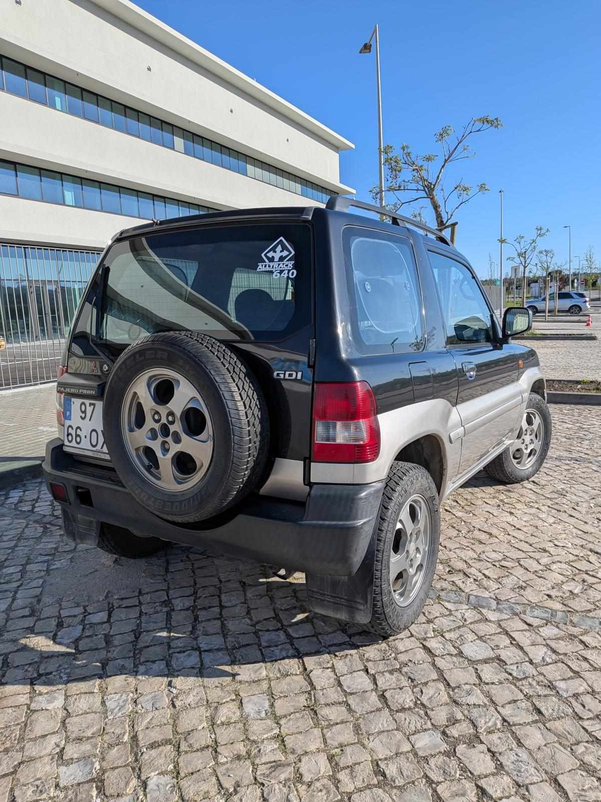 mitsubishi-pajero-pinin-1-8-120cv-2000-gasolina-1834cc