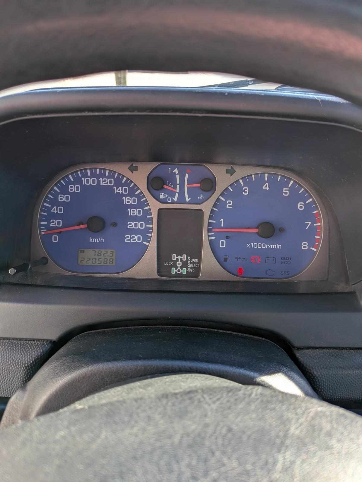 mitsubishi-pajero-pinin-1-8-120cv-2000-gasolina-1834cc