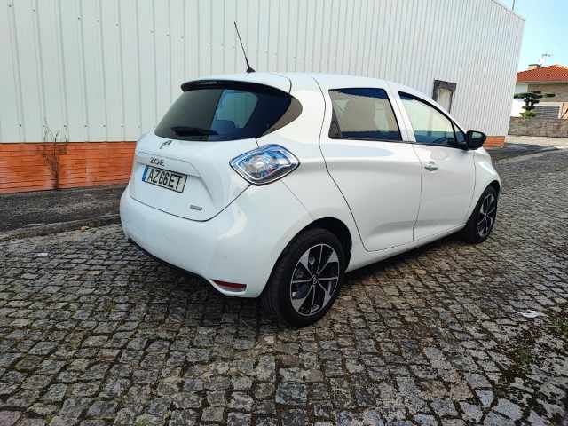renault-zoe-r90-41-kwh-2017-eletrico