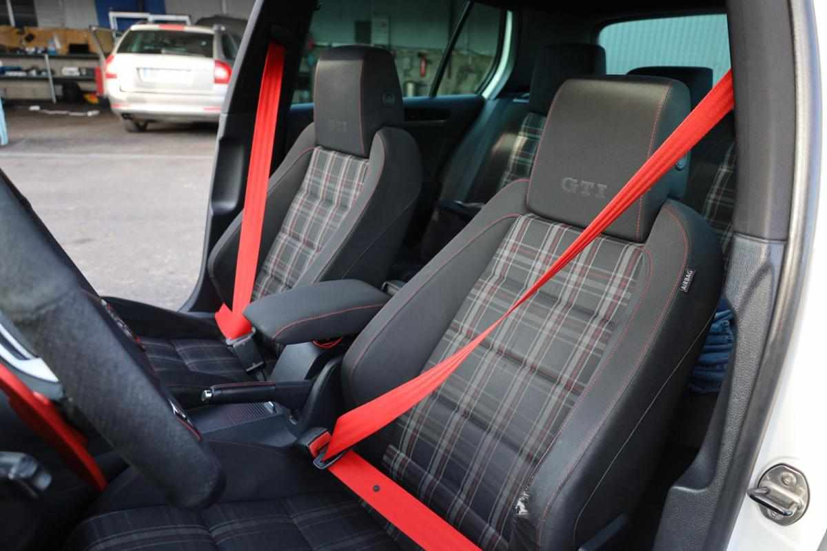 volkswagen-golf-2-0-tsi-2010-gasolina-1984cc