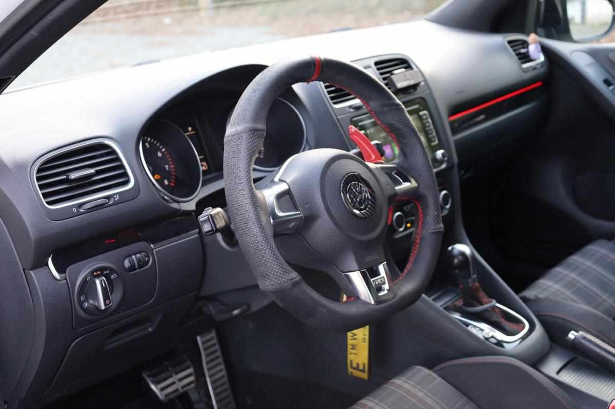 volkswagen-golf-2-0-tsi-2010-gasolina-1984cc
