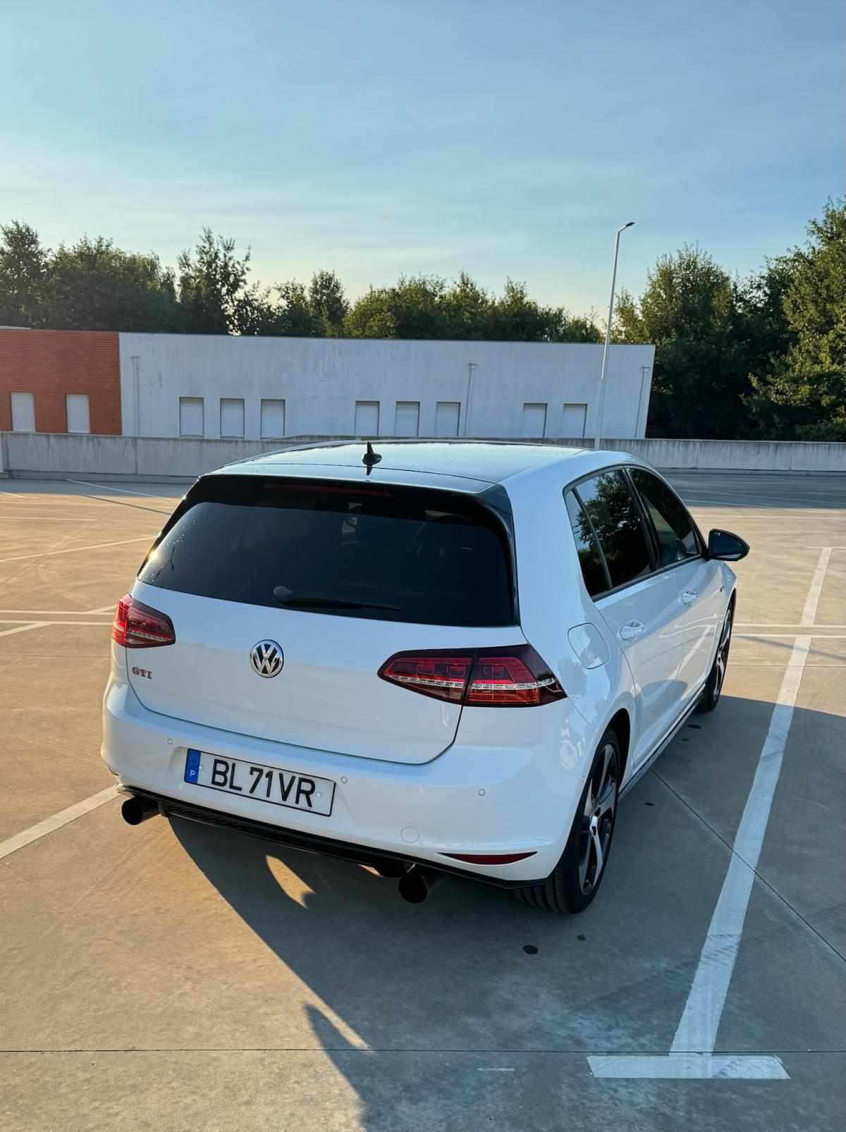 volkswagen-golf-gti-performance-2014-gasolina-1984cc