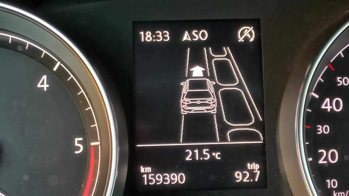 volkswagen-golf-1-6-tdi-bluemotion-2014-diesel-1598cc