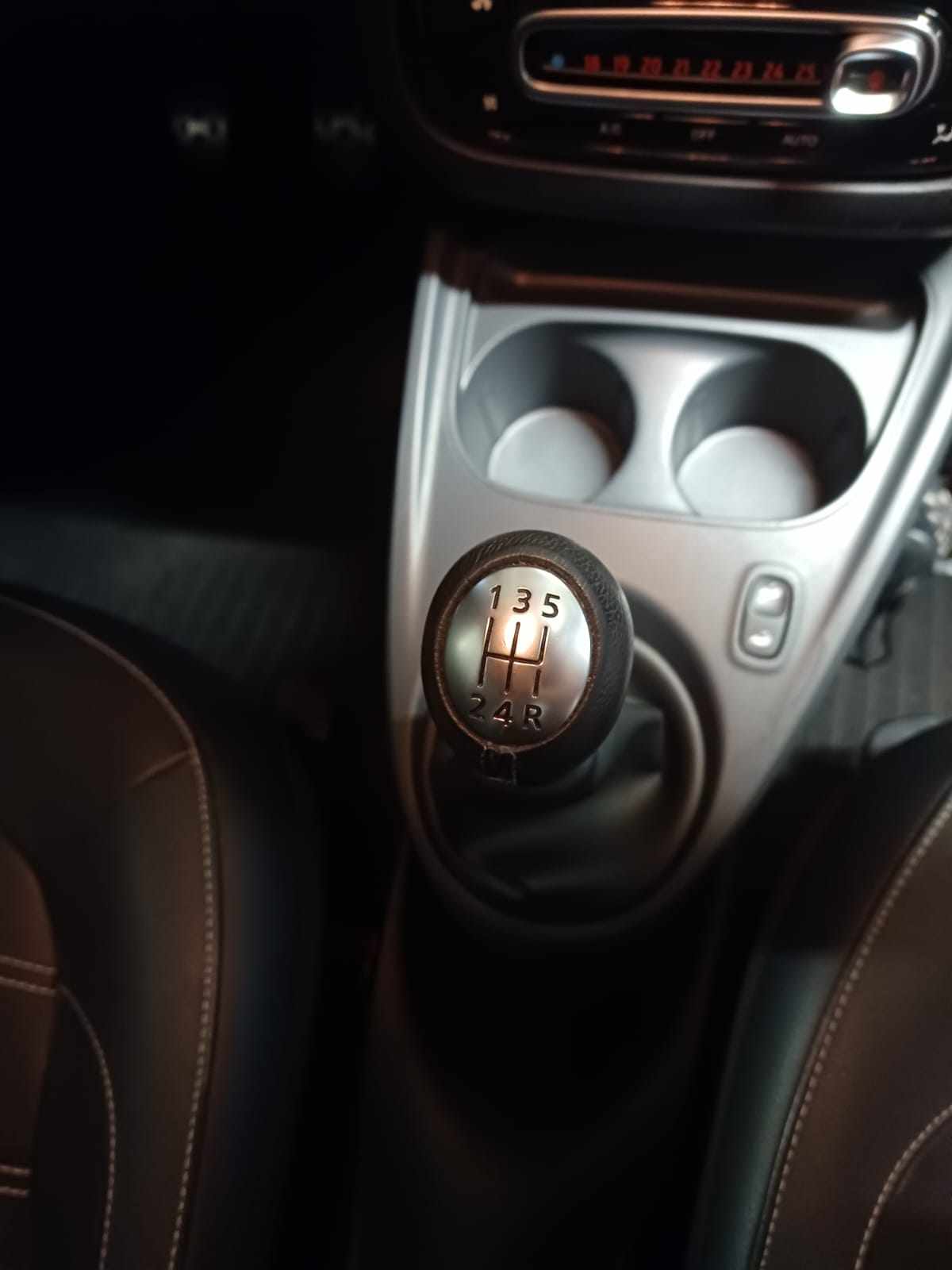 smart-forfour-0-9-2015-gasolina-898cc