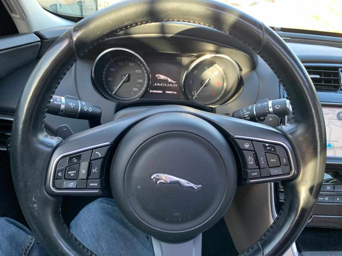 jaguar-xe-20d-2015-diesel-2000cc