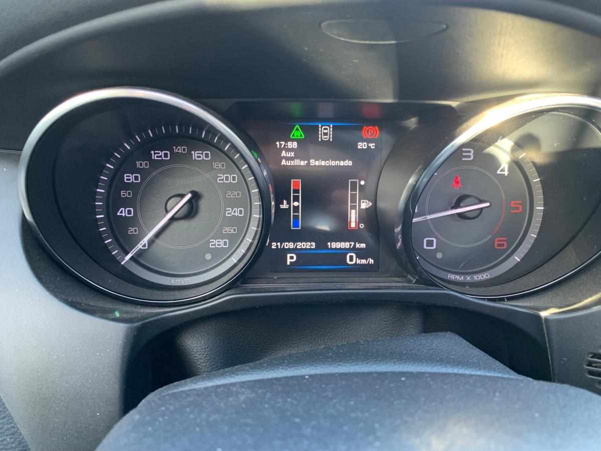 jaguar-xe-20d-2015-diesel-2000cc