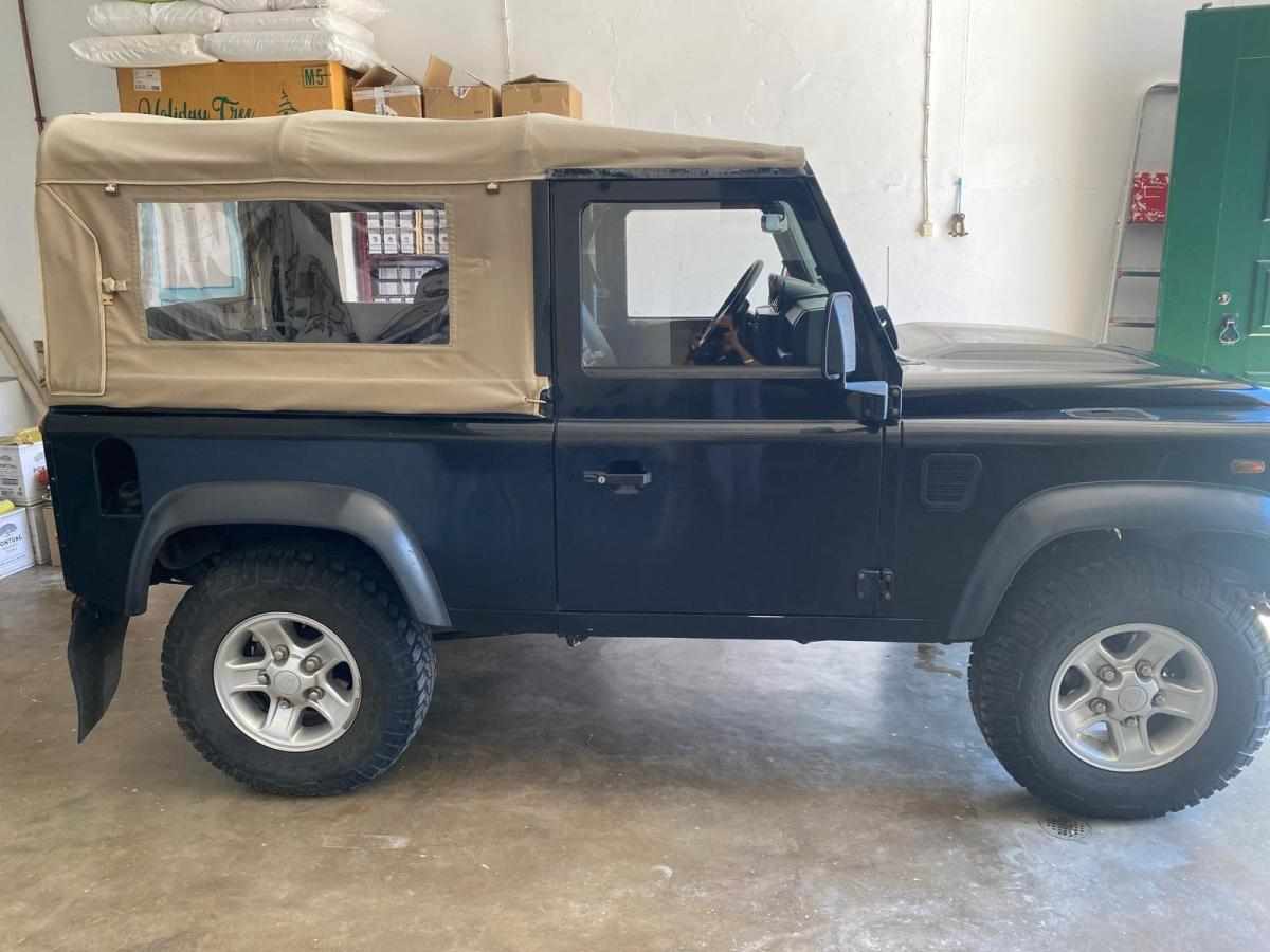 land-rover-defender-2-2-td4-awd-2011-diesel-2402cc