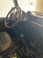 land-rover-defender-2-2-td4-awd-2015-diesel-2198cc